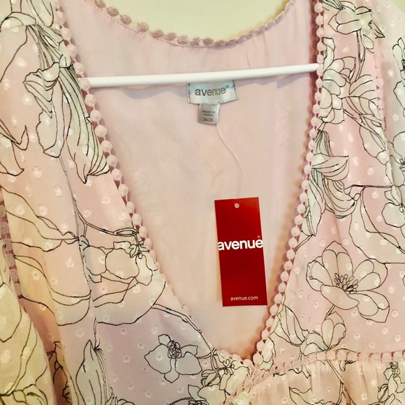 Avenue Pink chiffon Top - Picture 3 of 5